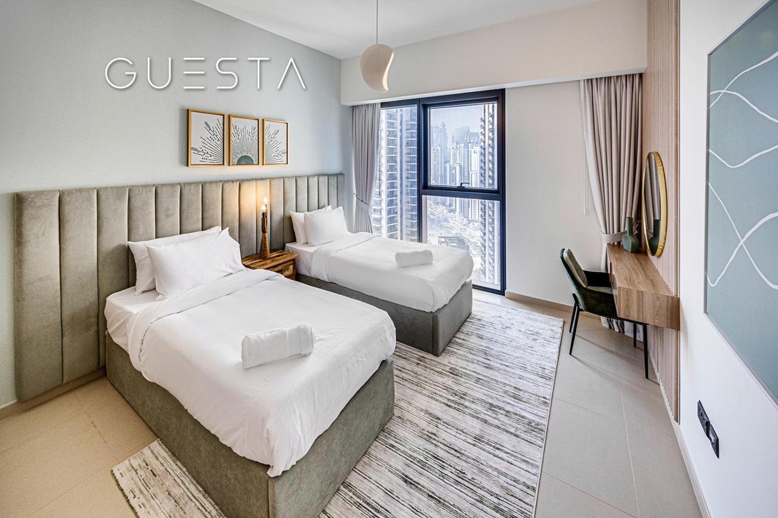 Act One Act Two By Emaar, Downtown Apartment